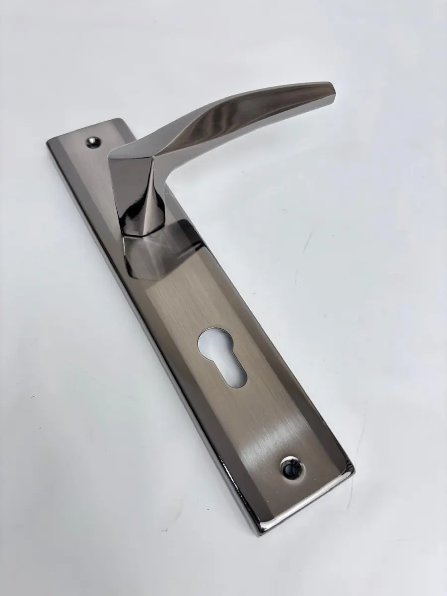 Natan Handle Set, Satin Nickel (Risan Premium)